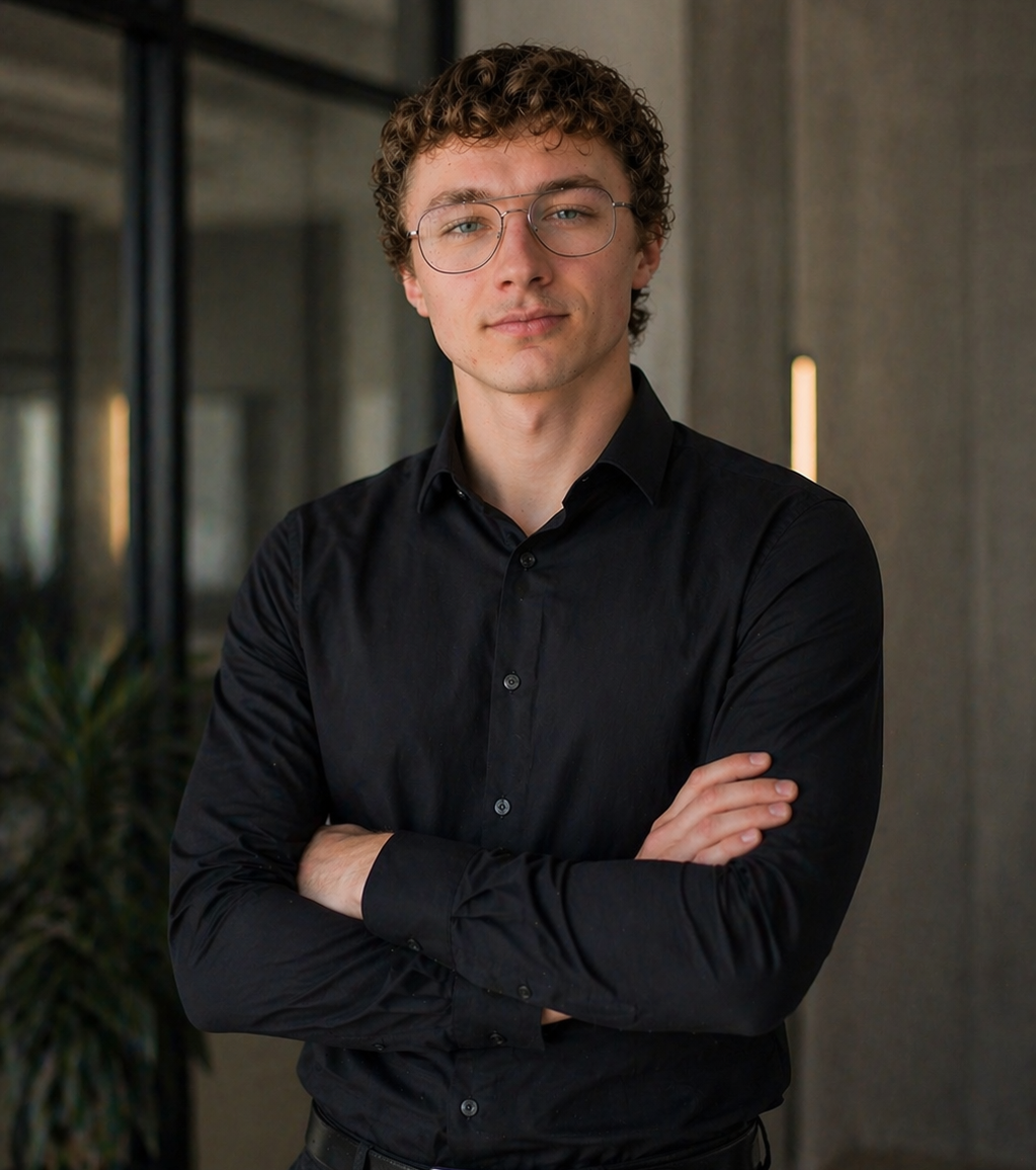 Robin Welz, Spezialist für KI-Systeme und Automatisierungslösungen